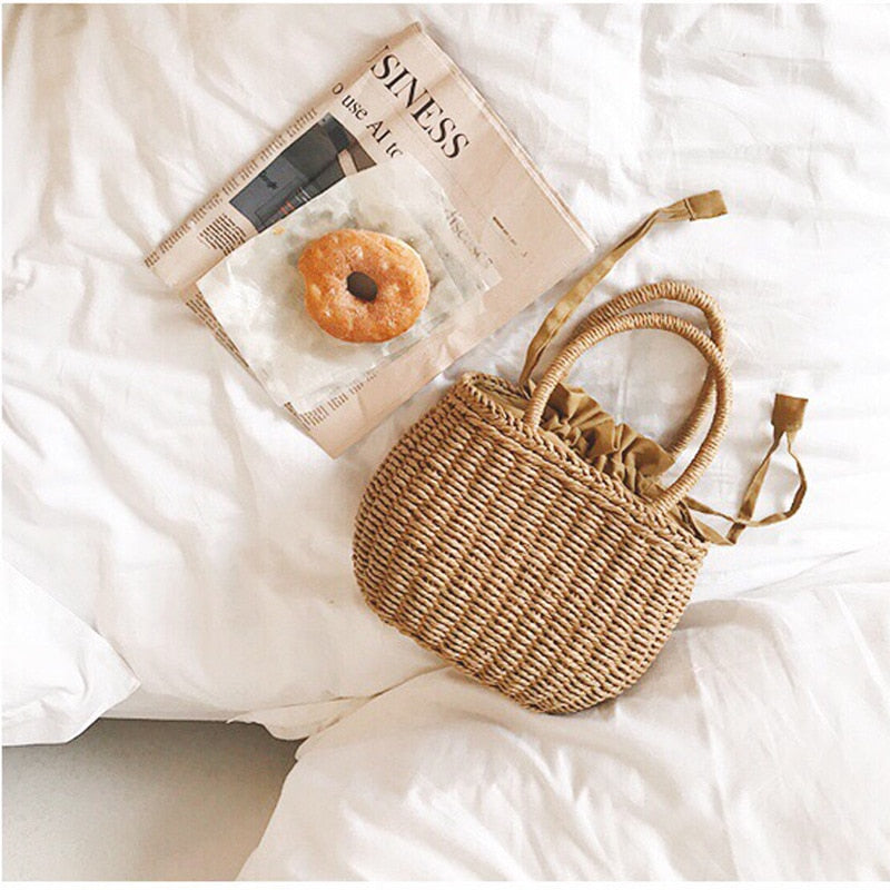 FLORIANE straw bag