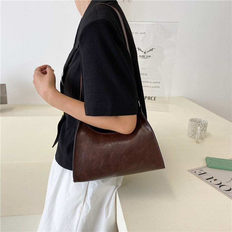 VIVIENNE handbag