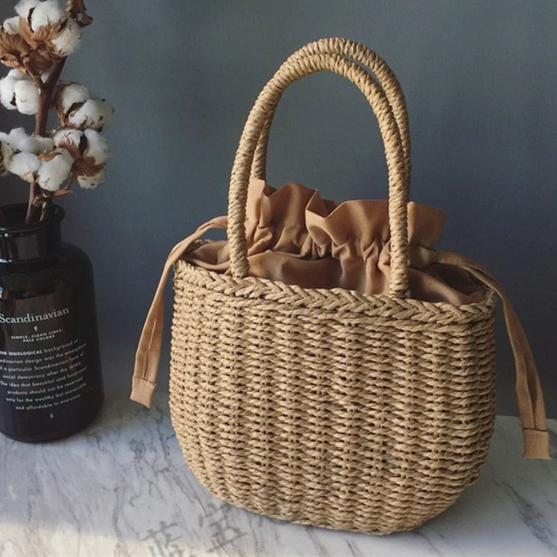 FLORIANE straw bag